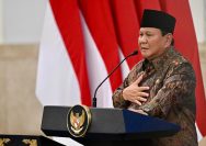 Presiden Prabowo Subianto memimpin Sidang Kabinet Paripurna untuk memperingati satu tahun pemerintahan Kabinet Merah Putih di Istana Negara, Jakarta, Senin, 20 Oktober 2025. Foto: BPMI Setpres/Kris.