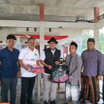 Wakil Bupati Pamekasan H. Sukriyanto meninjau dan menyerahkan langsung bantuan kepada warga terdampak angin puting beliung di Desa Tlagah, Kecamatan Pegantenan, dan Desa Pamoroh, Kecamatan Kadur, Jumat (7/11/2025).
