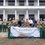 Peserta dan pemateri berfoto bersama usai pelatihan literasi digital di Yayasan Raudlatul Falihin, Blega.
