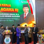 UIN Madura resmi diluncurkan. Menteri Agama Nasaruddin Umar mendorong kampus baru ini menjadi pusat kajian Madura dan rumah lahirnya ilmuwan berkarakter.
