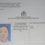 Dokumen DPO atas nama Haksono Santoso yang diterbitkan Polda Metro Jaya, memuat foto, alamat, serta imbauan pelaporan keberadaan tersangka.