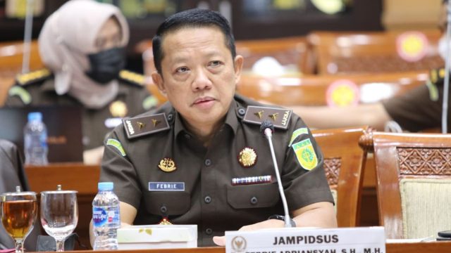 Jampidsus Febrie Adriansyah
